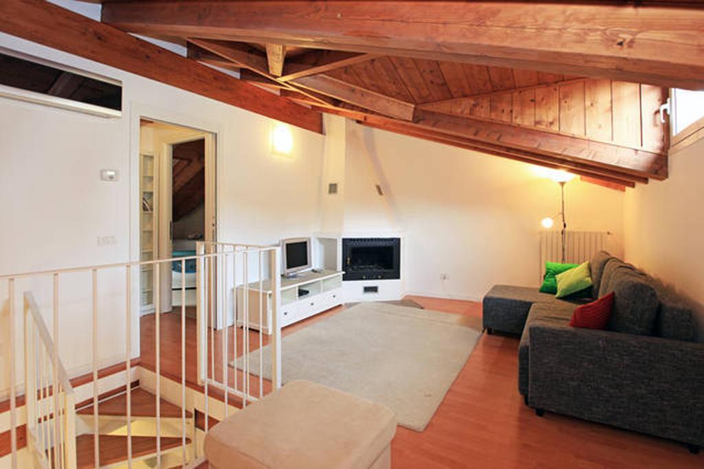 Navigli Downtown Cocco House Apartment Milan Bilik gambar